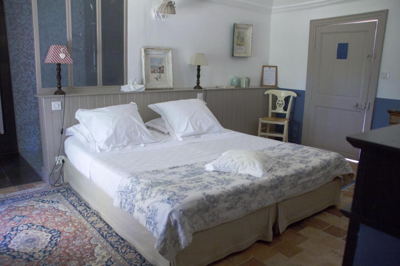 Chateau De L'Oiseliniere Bed & Breakfast Gorges  Exterior photo