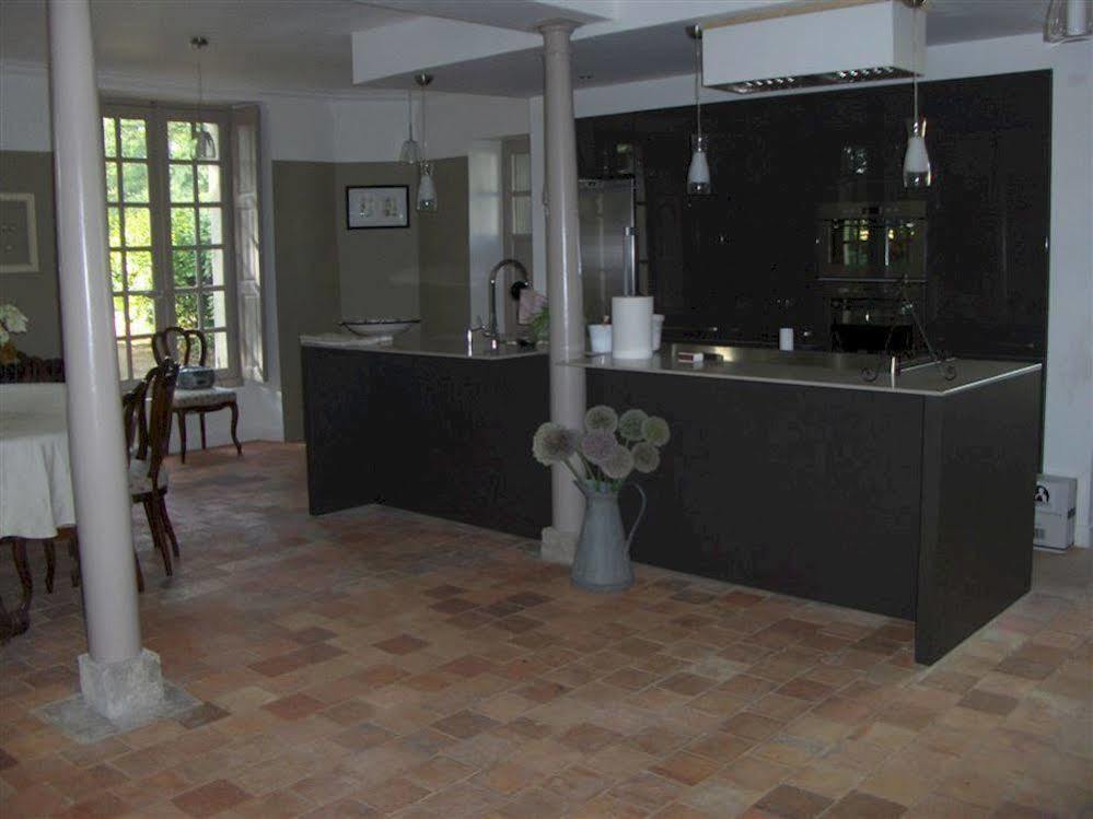 Chateau De L'Oiseliniere Bed & Breakfast Gorges  Exterior photo